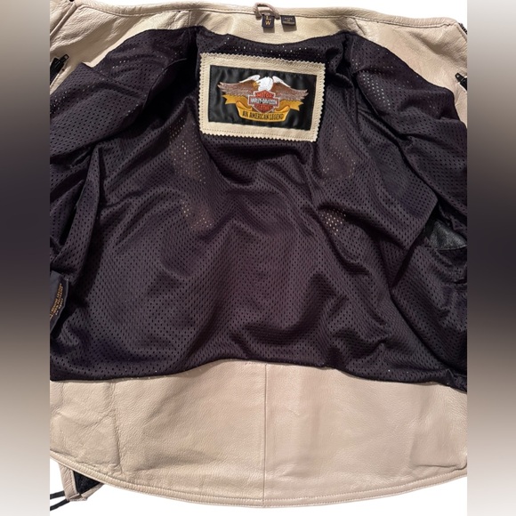 Harley Davidson Women's Cream White & Black Leather Jacket 97002-14W Size Large - Picture 12 of 13